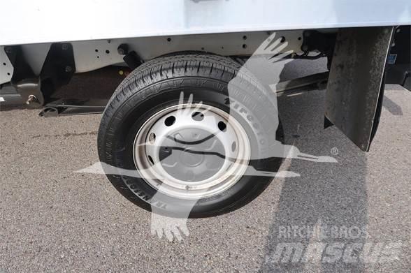 Ford TRANSIT 平板式/側卸式卡車