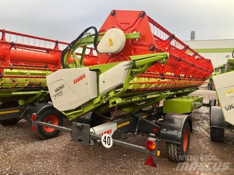 CLAAS TRION 520 聯合收穫機