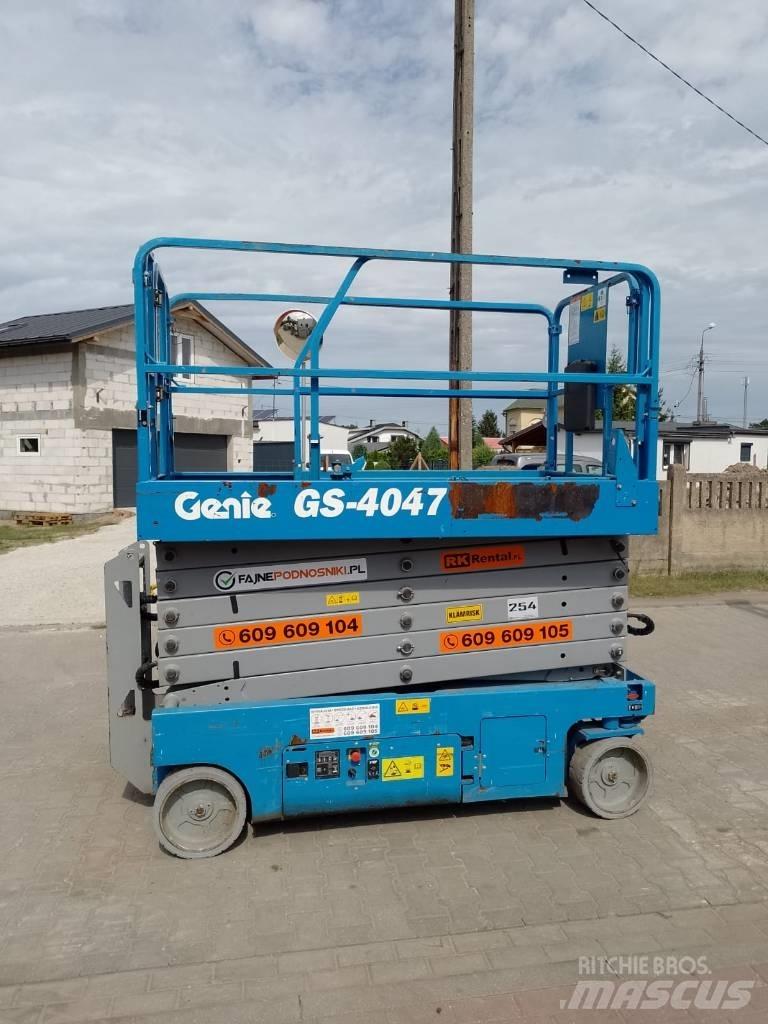 Genie GS 4047 剪式升降機