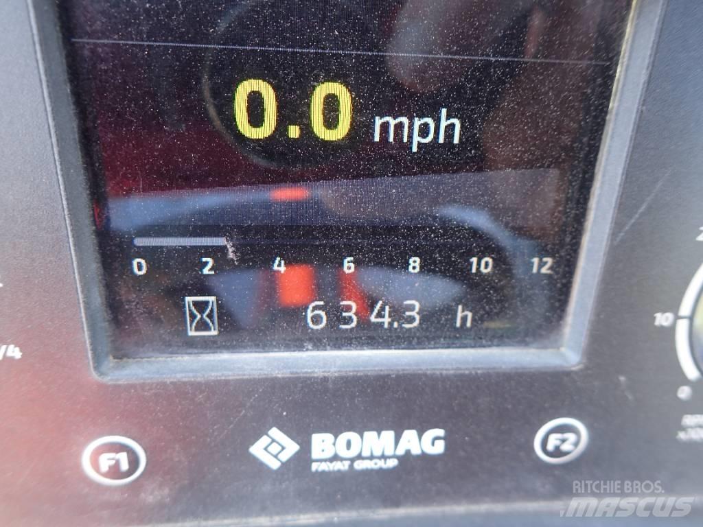 Bomag BW 28 RH 膠輪滾壓機