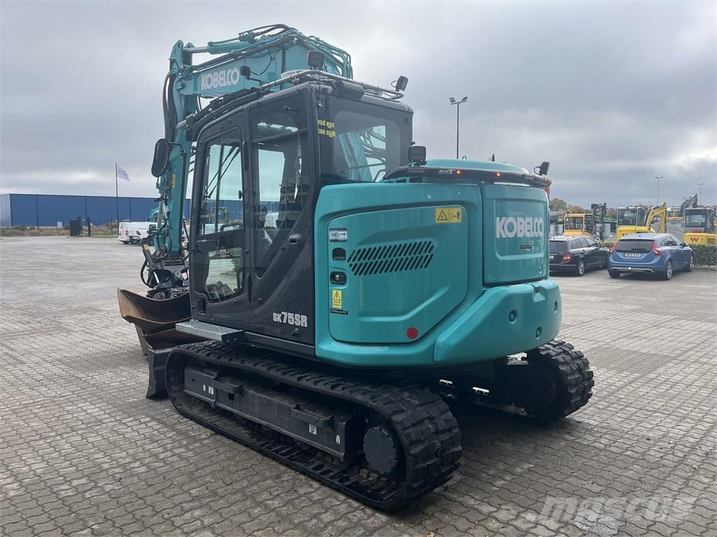 Kobelco SK 75 SR 中型挖土機/掘鑿機/挖掘機 7t-12t