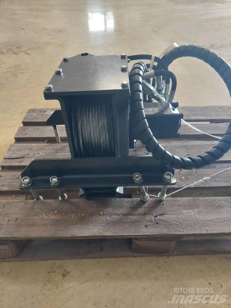 Sami Hydraulivinssi 其他農業機械