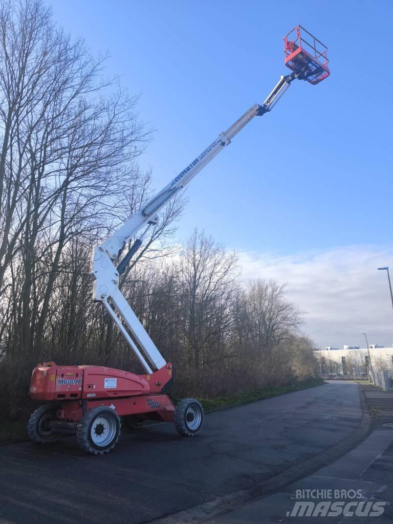 JLG M 600 JP 伸縮臂高空作業車