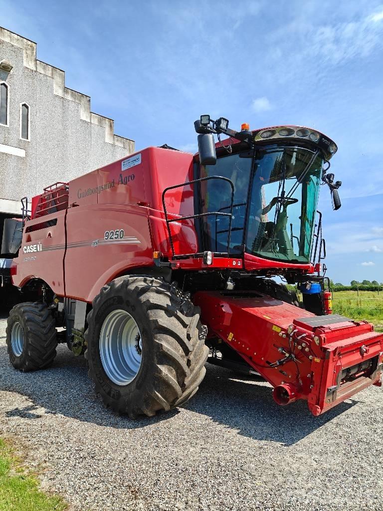 Case IH 9250 聯合收穫機