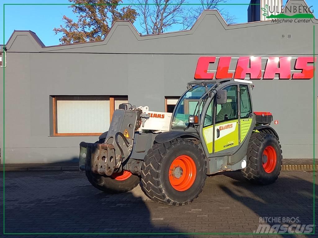 CLAAS SCORPION 7030 農業用伸縮臂裝載機