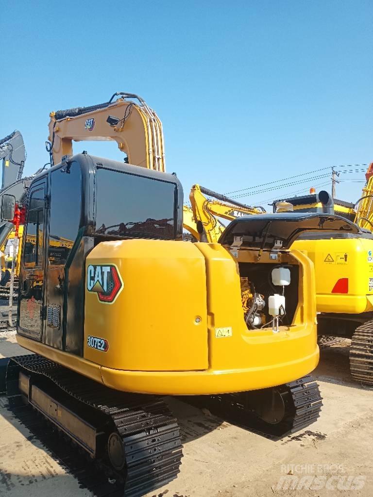 CAT 307 小型挖土機/掘鑿機<7t(小型挖掘機)