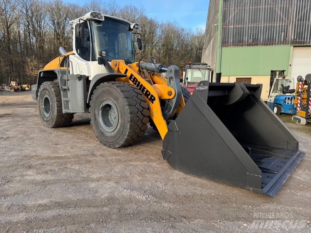 Liebherr L 550 輪胎式裝載機