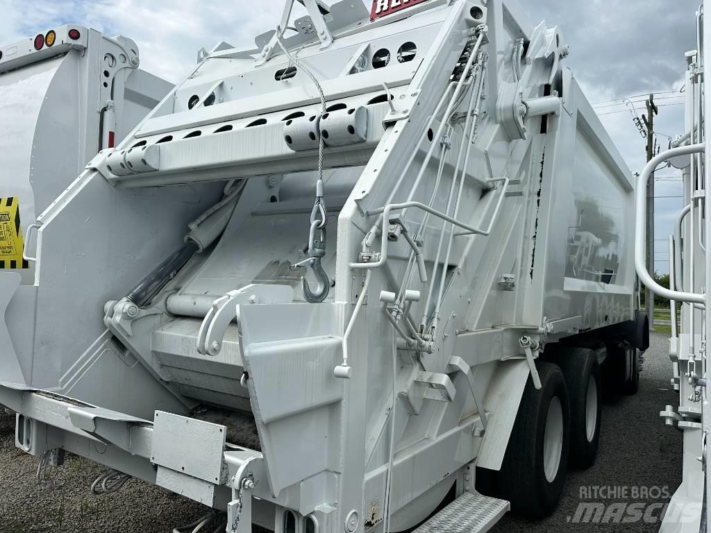 Mack MRU 633 垃圾車