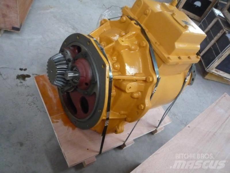 Komatsu D 155 A-1 傳動裝置