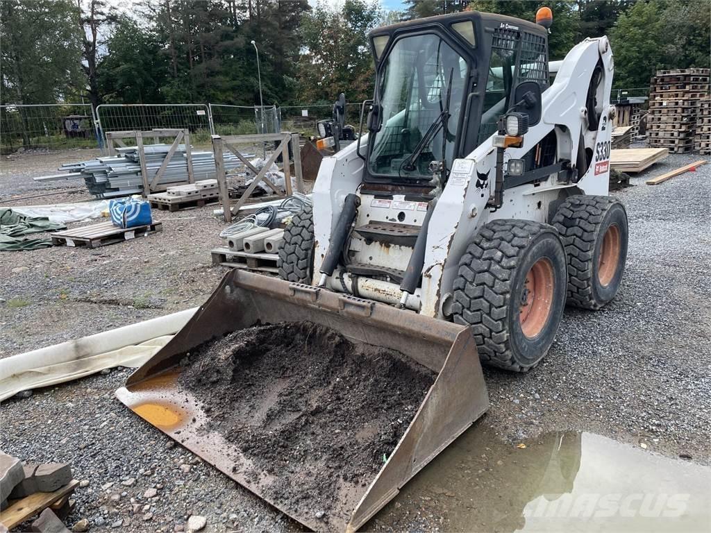 Bobcat S330 滑移轉向裝載機