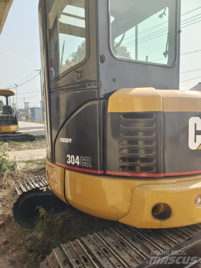 CAT 304 CR 小型挖土機/掘鑿機<7t(小型挖掘機)