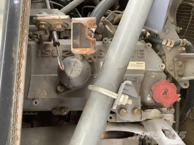 Hitachi ZX 210 LC-5B 履帶式 挖土機/掘鑿機/挖掘機