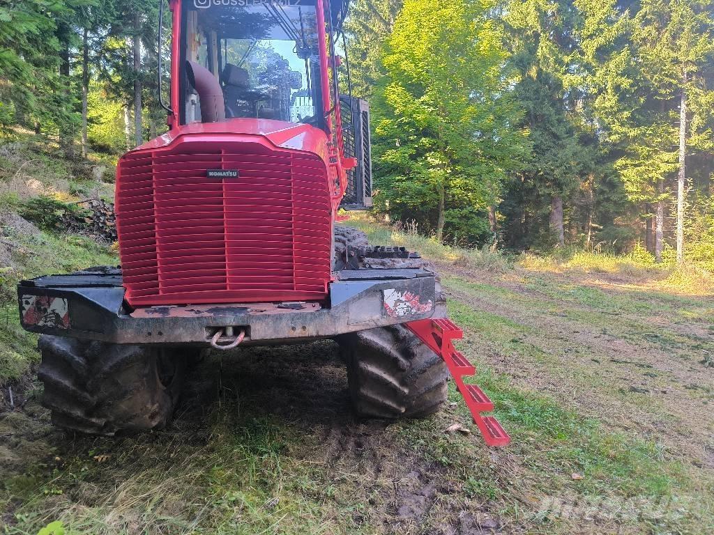 Komatsu 845 集運機
