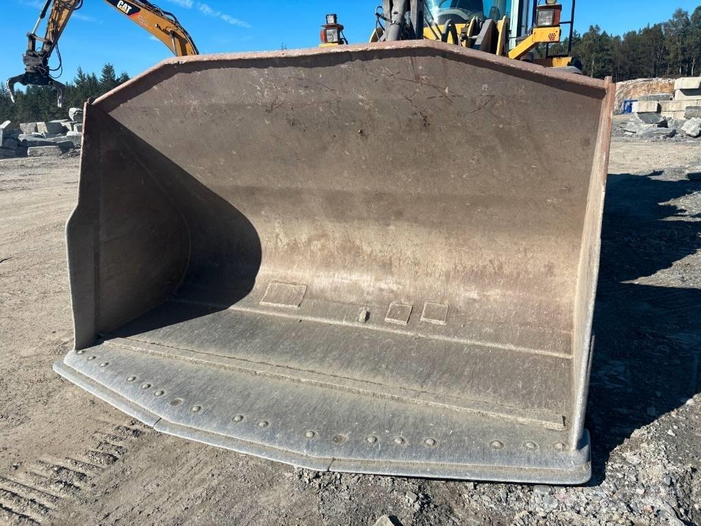 Volvo L 180 G 輪胎式裝載機