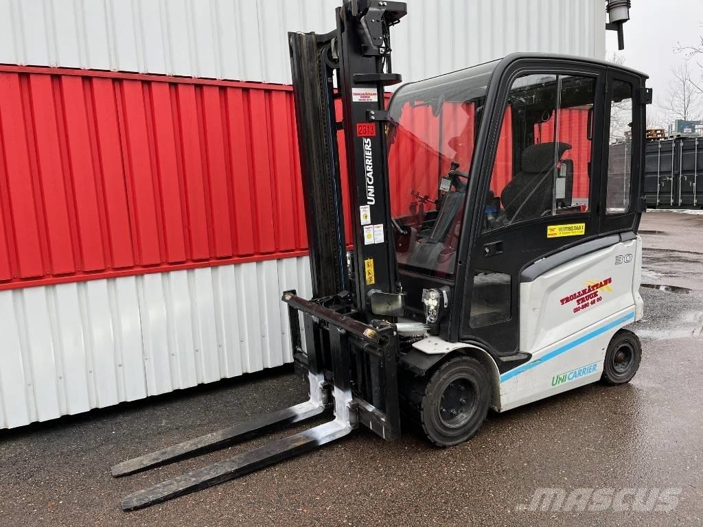 UniCarriers MX30 電動堆高機