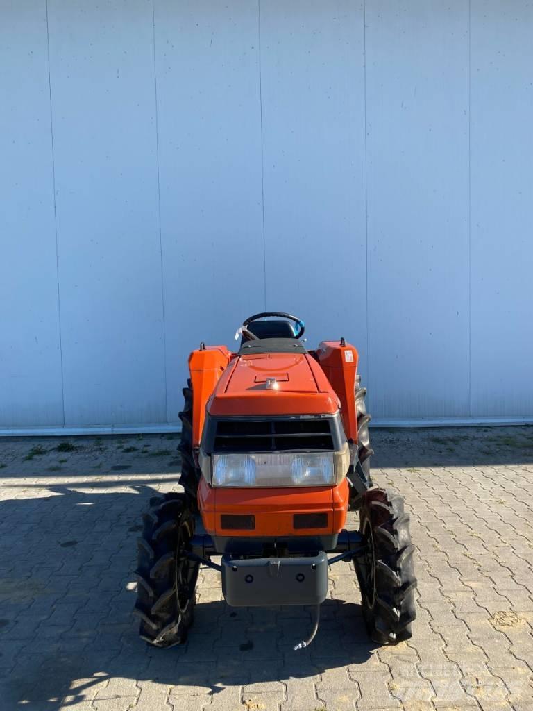 Kubota GL21 小型曳引機