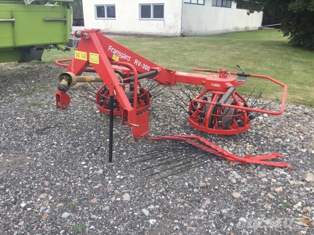 Fransgård RV 300 耙與翻草機