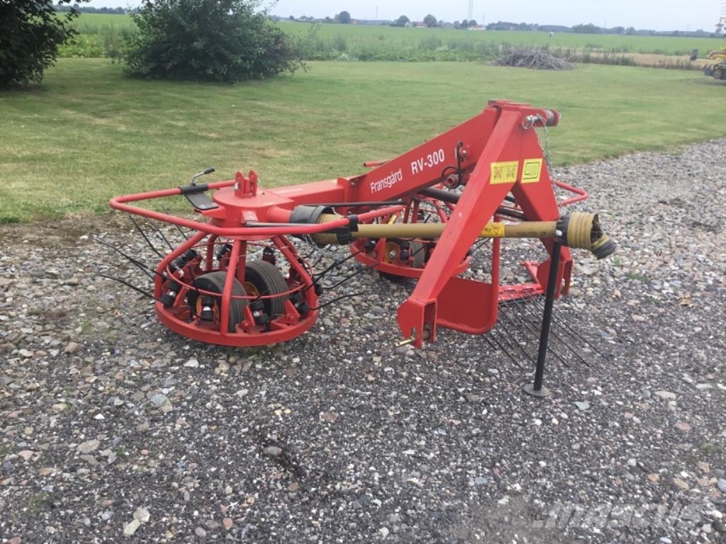 Fransgård RV 300 耙與翻草機