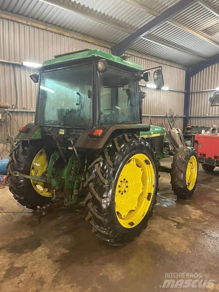 John Deere 2650 曳引機