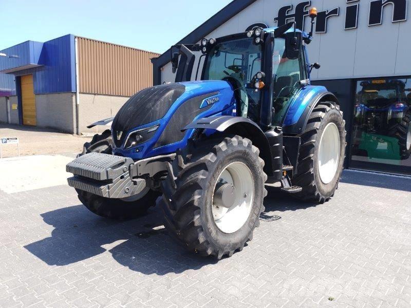 Valtra T194 A 曳引機