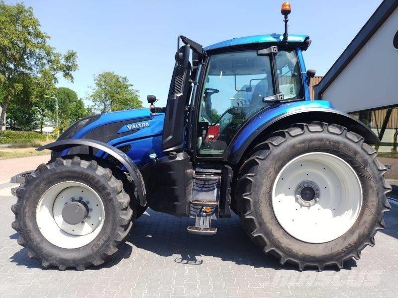 Valtra T194 A 曳引機