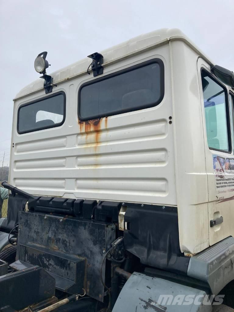 MAN FE 360 A 吊鉤式起重車