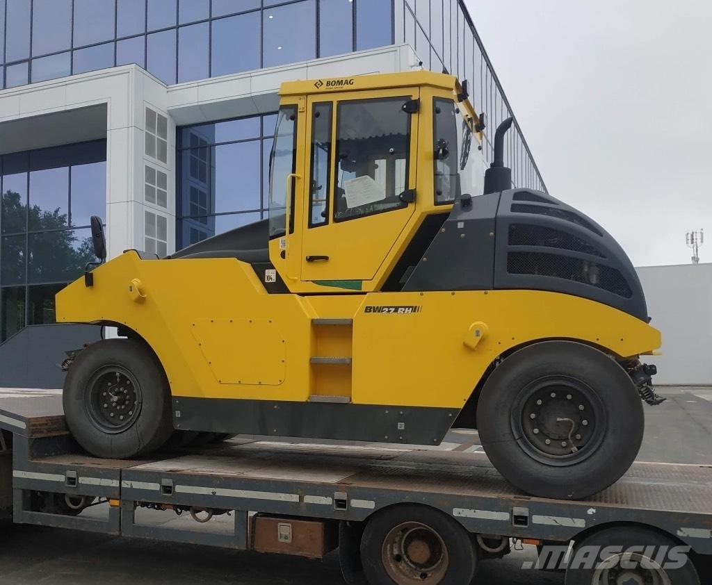Bomag BW 24 R H 膠輪滾壓機
