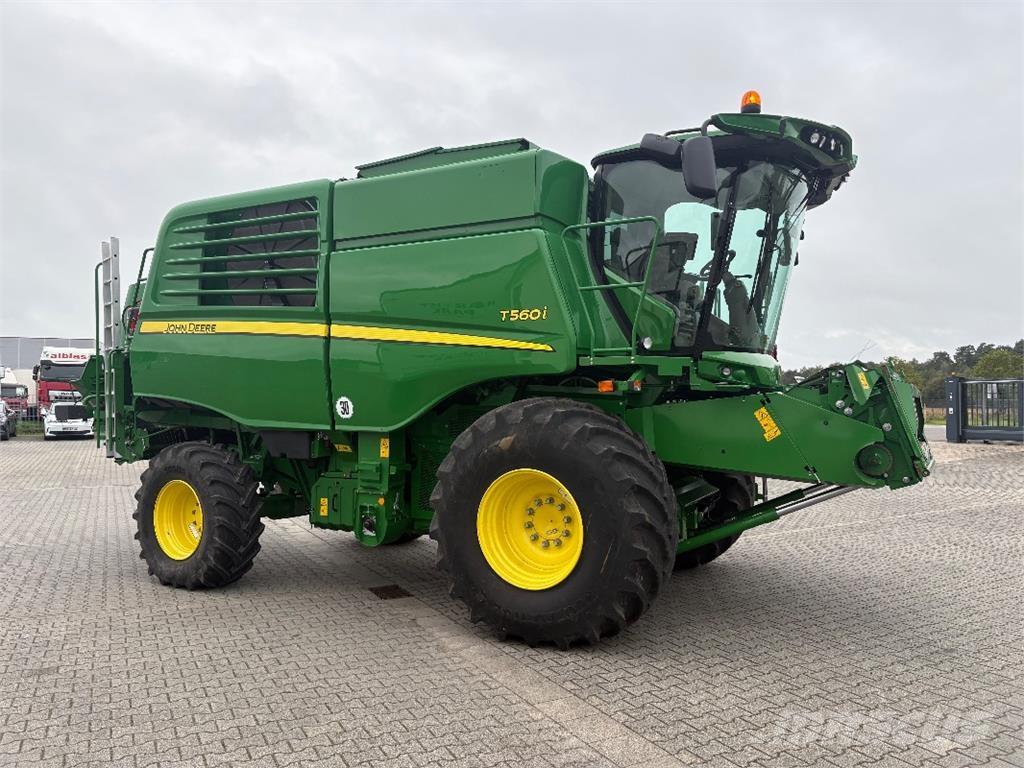 John Deere T560I 聯合收穫機