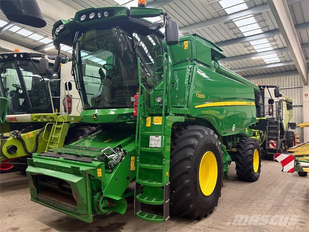 John Deere T560I 聯合收穫機