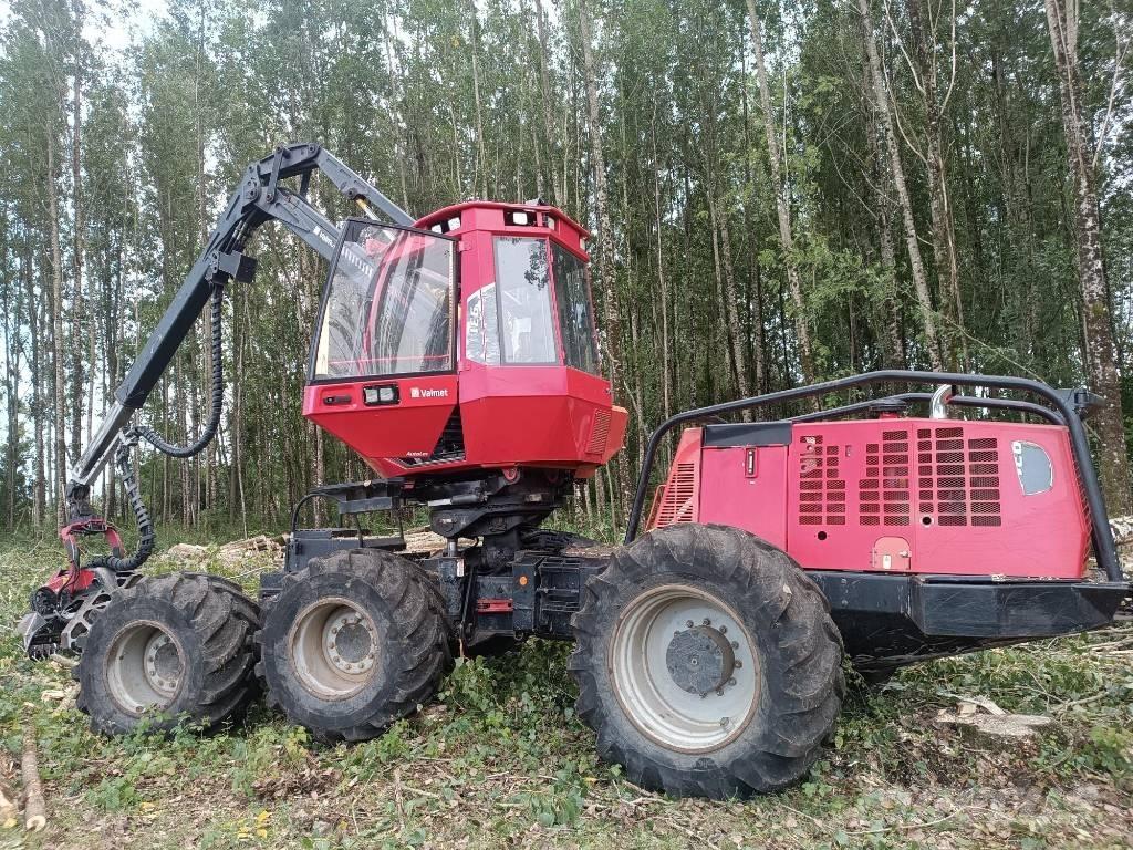 Valmet 931 收穫機