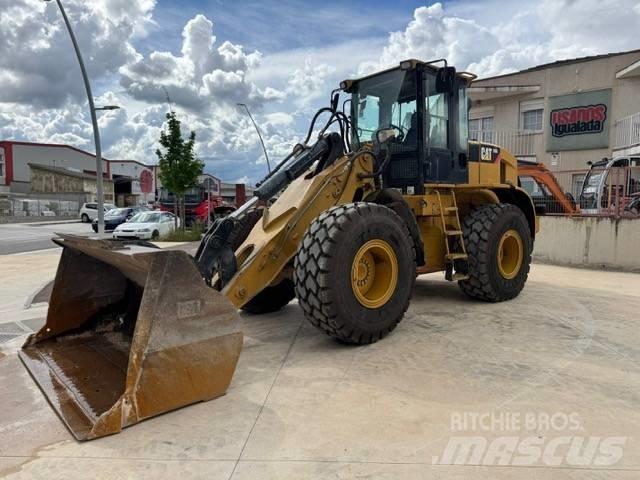 CAT 930 H 輪胎式裝載機