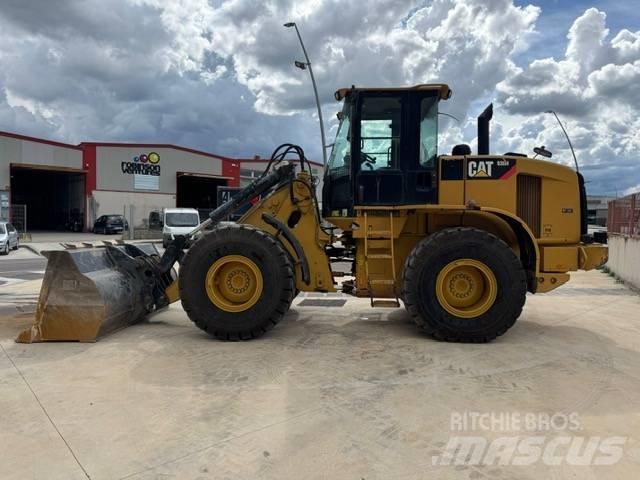 CAT 930 H 輪胎式裝載機