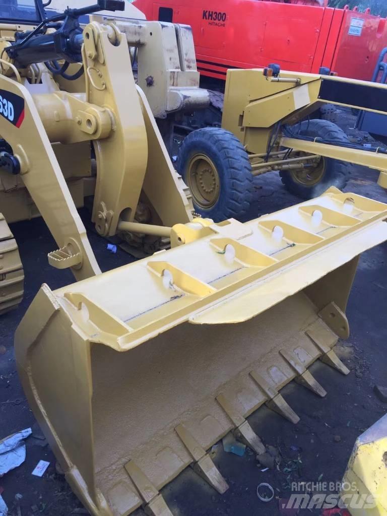 CAT 963 推土機
