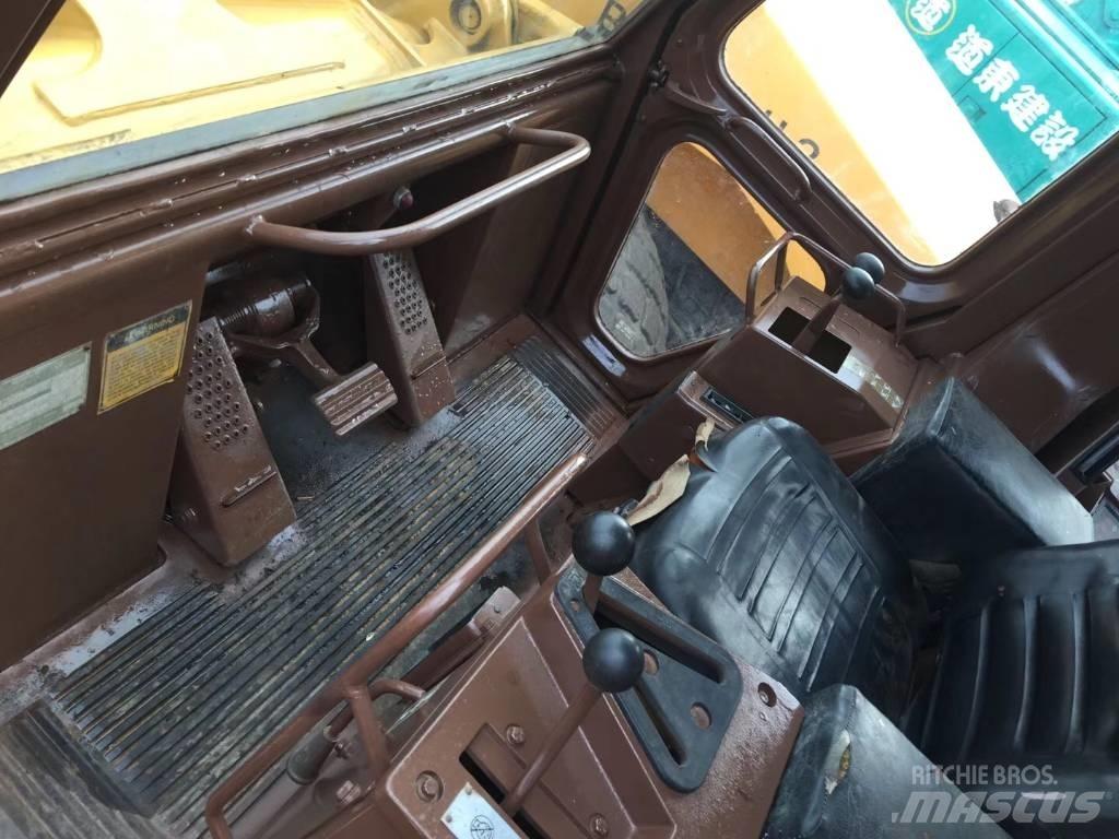 CAT 963 推土機