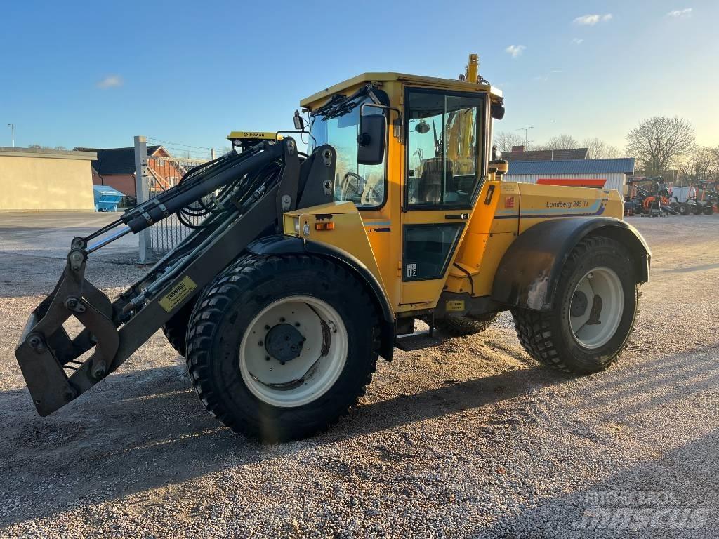 Lundberg 345 Ti 輪胎式裝載機