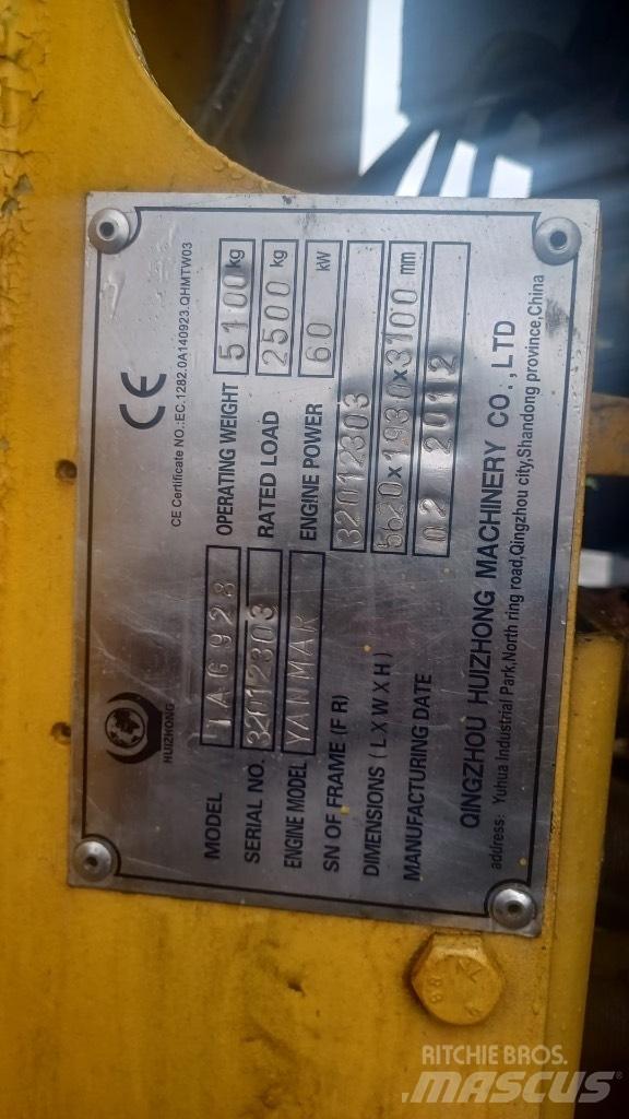 Yanmar Tag 928 多功能裝載機