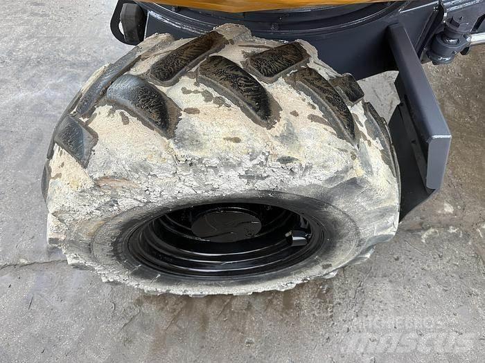 Terex TA6S 側卸礦車