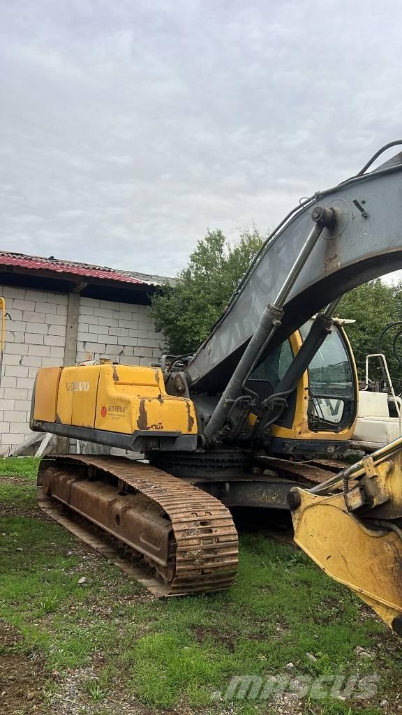 Volvo EC 290  N LC 散熱器/水箱