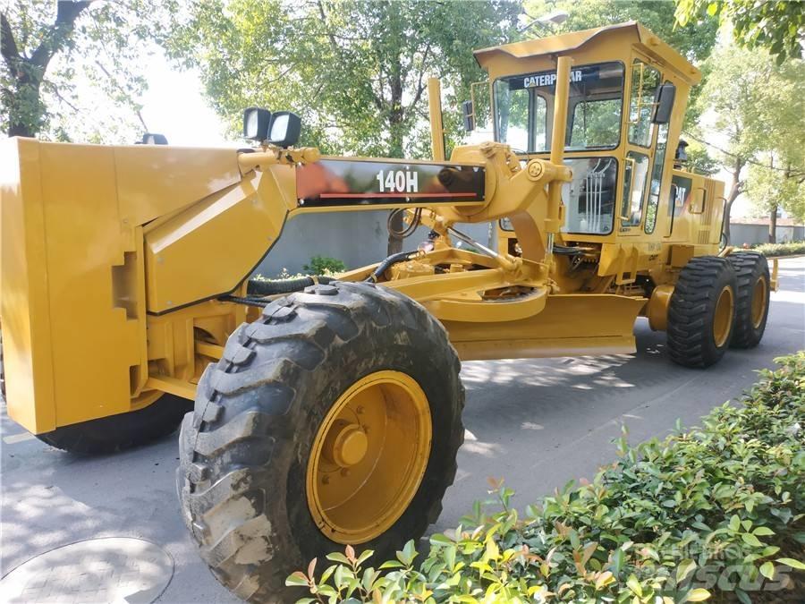 CAT 140 H 平土機