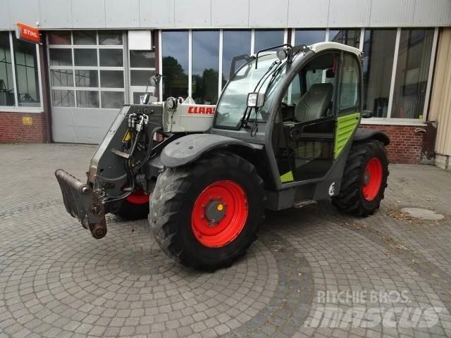 CLAAS 6030 伸縮臂操作車