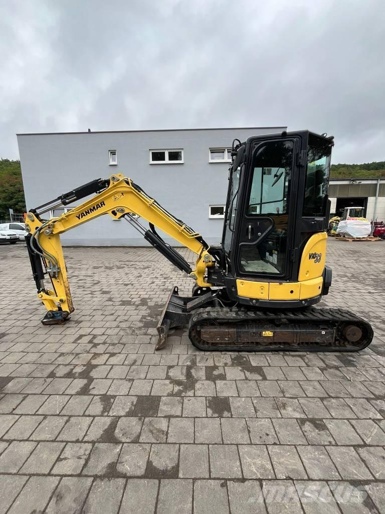 Yanmar VIO 33 小型挖土機/掘鑿機<7t(小型挖掘機)