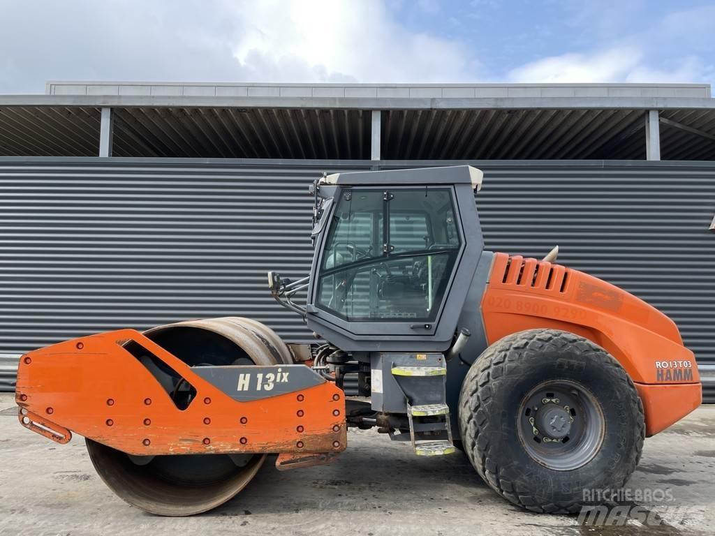 Hamm H 13IX 單輪滾壓機
