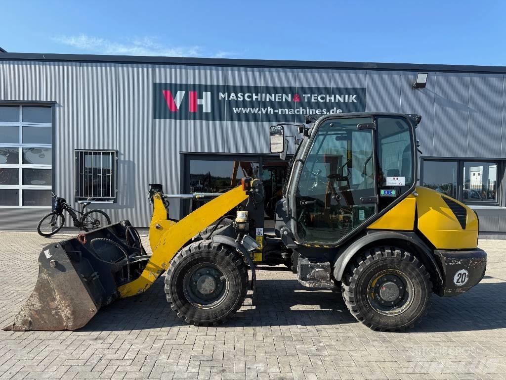 Komatsu WA 70-6 輪胎式裝載機