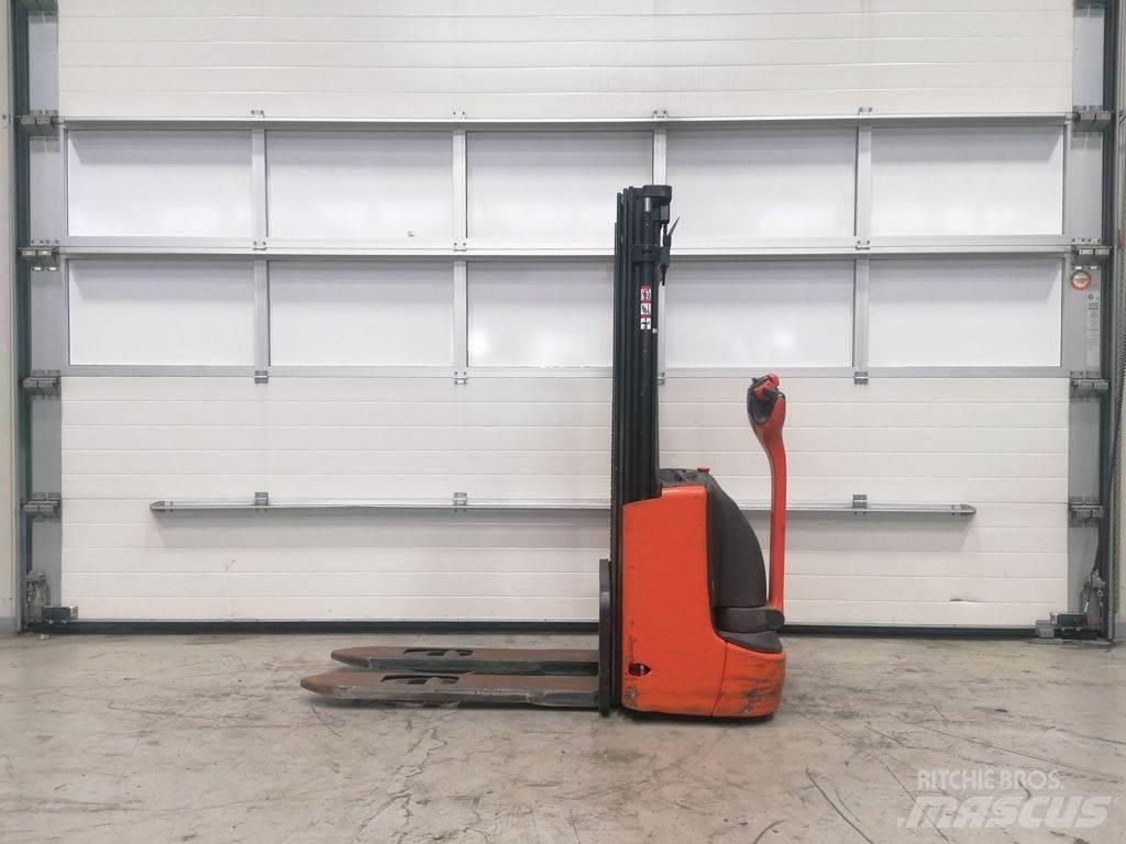 Linde L10 行走控制式堆積機