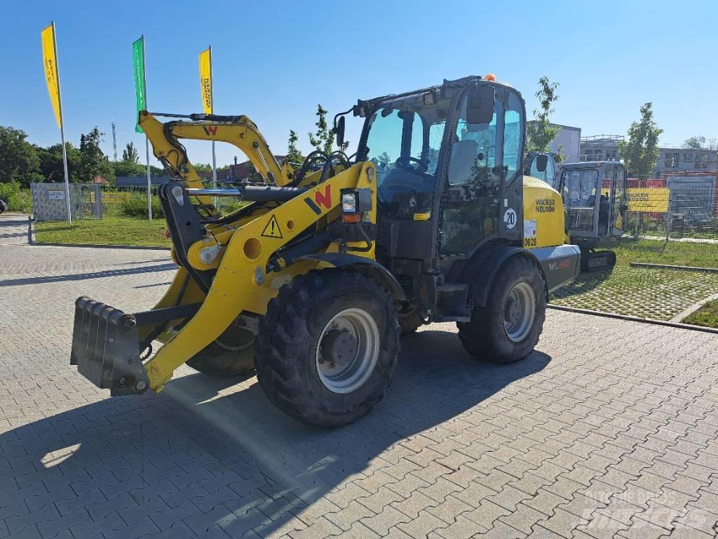 Wacker Neuson WL60 輪胎式裝載機