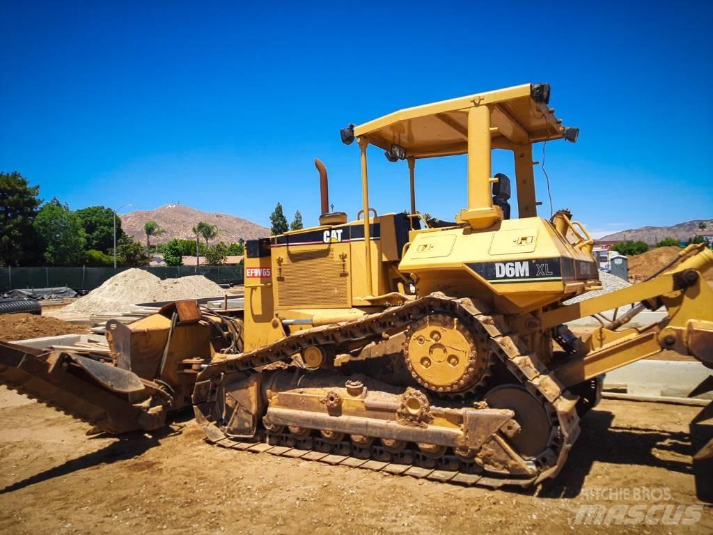 CAT D 6 M XL 履帶推土機