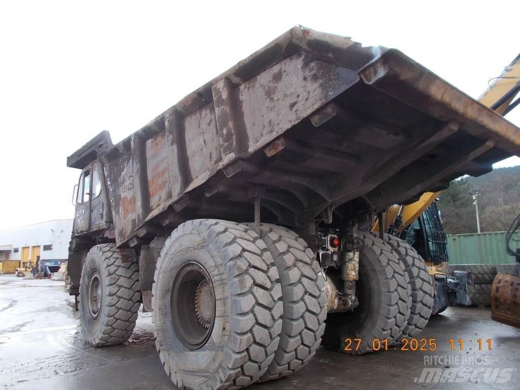 CAT 775G 剛性傾卸卡車
