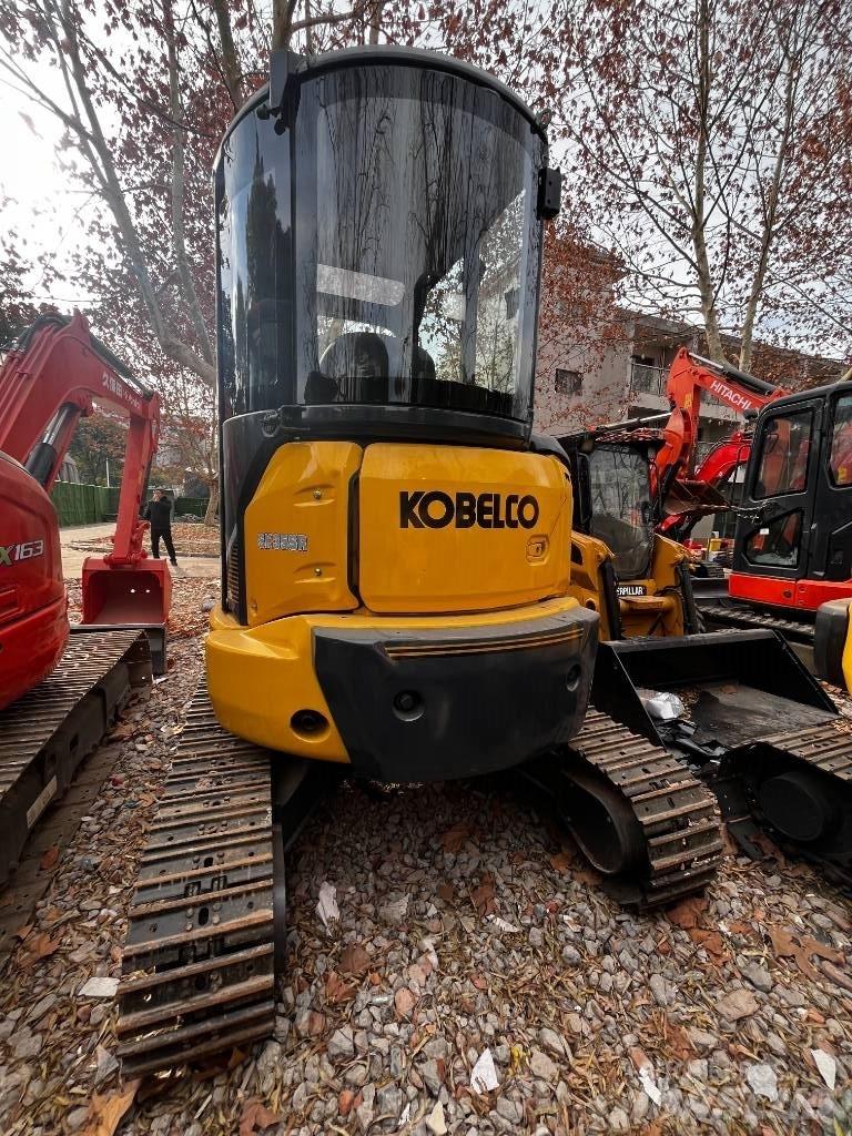 Kobelco SK35 小型挖土機/掘鑿機<7t(小型挖掘機)