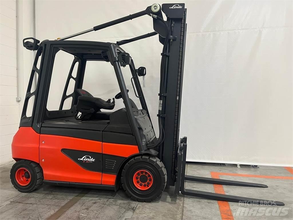 Linde E30-01 電動堆高機
