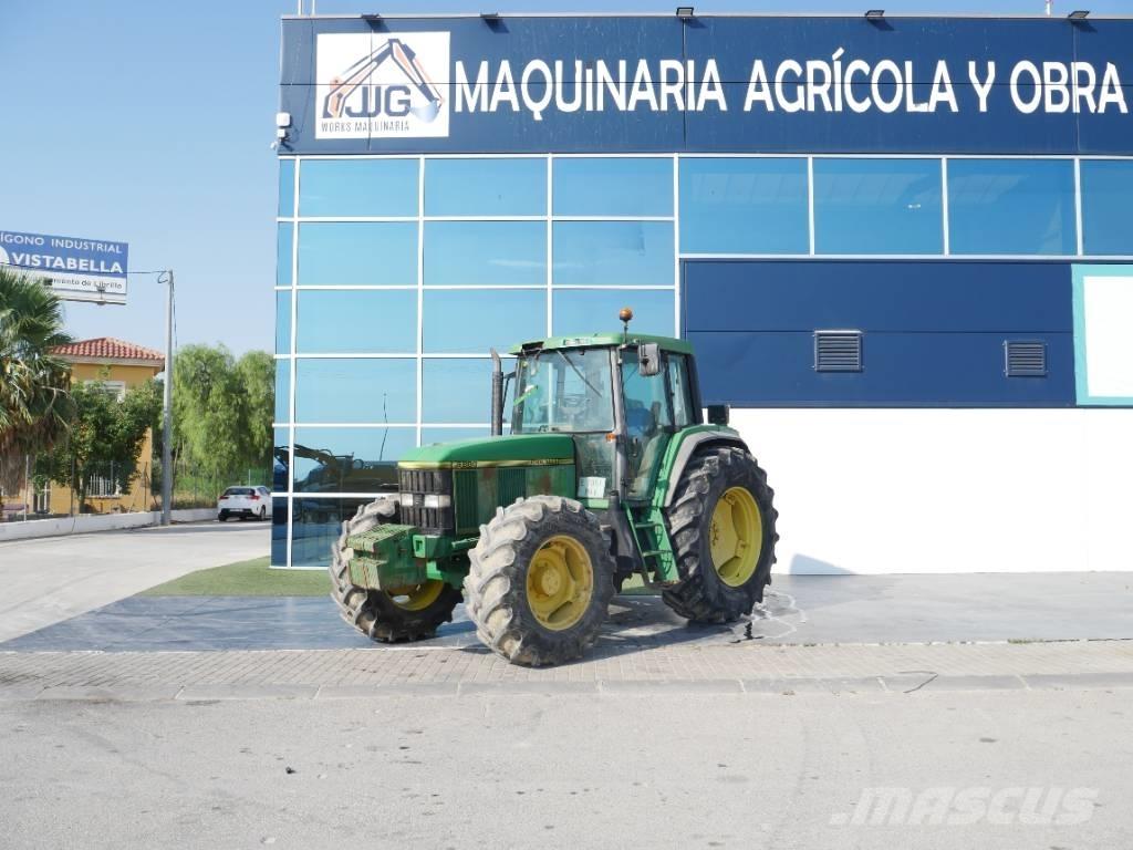 John Deere 6800 曳引機